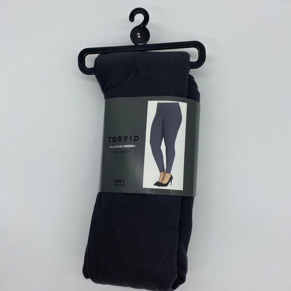 Torrid Women's Platinum Fleece Lining Legging Grey - Picture 9 of 10